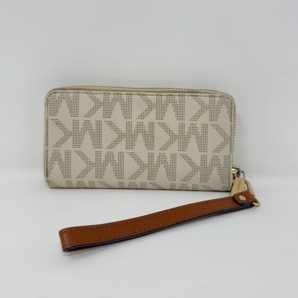 Michael Kors Signature MK Logo Fulton LG MLT Phone Wallet - Picture 2 of 6